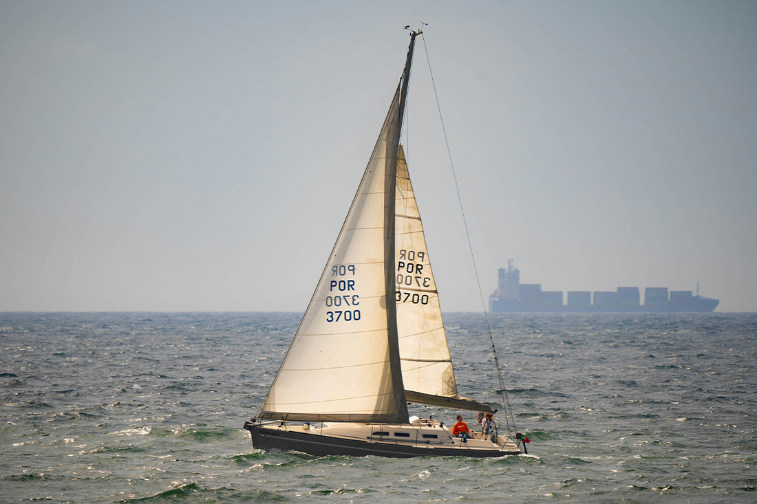 50 Yachting Quotes for Sailors and Dreamers